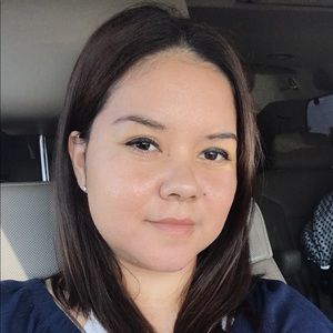 Meet your Posher, Mirella